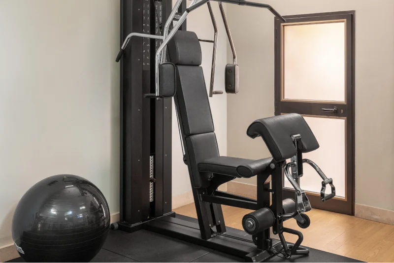 Macchinario multifunzione professionale nell’area fitness dell’hotel, dedicata al benessere degli ospiti - Hotel Diocleziano, BZAR hotels a Roma